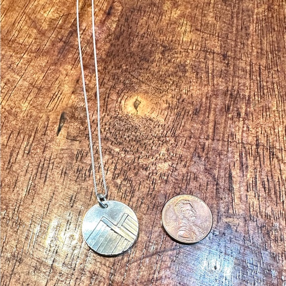 Sterling Silver, Mountain Scape Necklace - Picture 3 of 4
